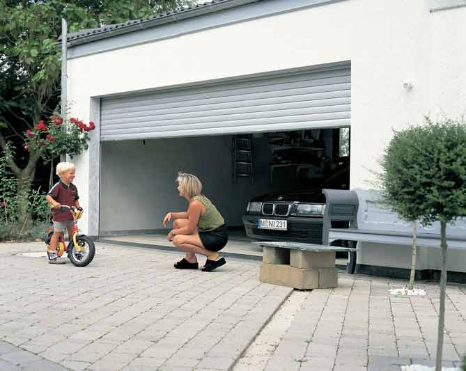 Krings Bau + Wohn Design - Garagentor